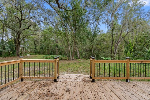 314 HENDRICKS AVENUE, Brooksville, FL 34601