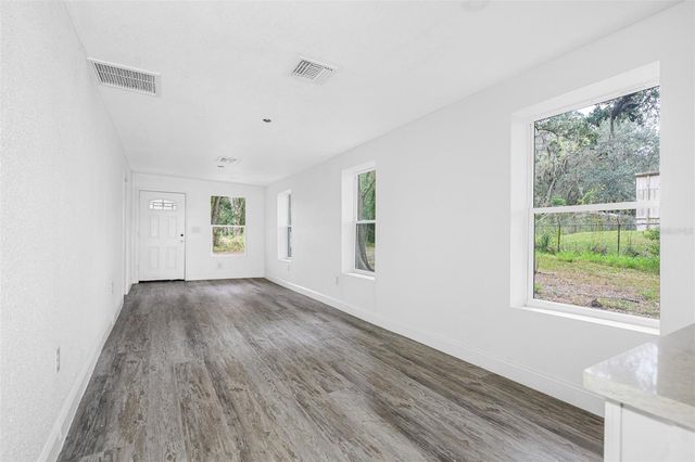 314 HENDRICKS AVENUE, Brooksville, FL 34601