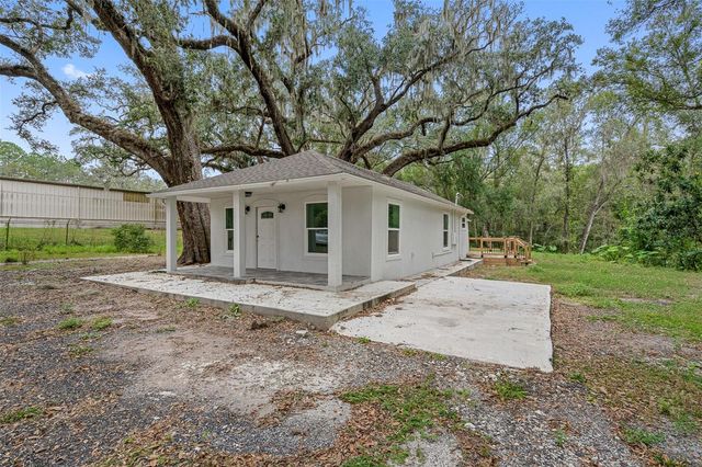 314 HENDRICKS AVENUE, Brooksville, FL 34601