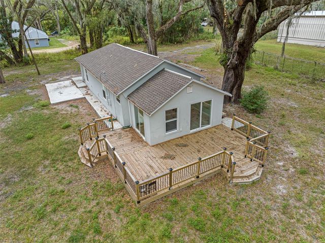 314 HENDRICKS AVENUE, Brooksville, FL 34601