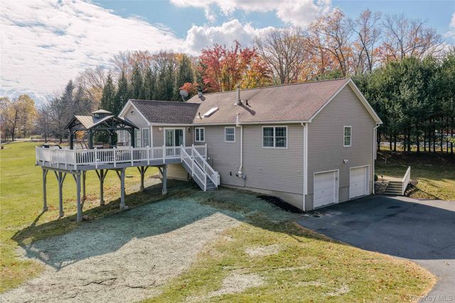2478 Mt Hope Road, Middletown, NY 10940