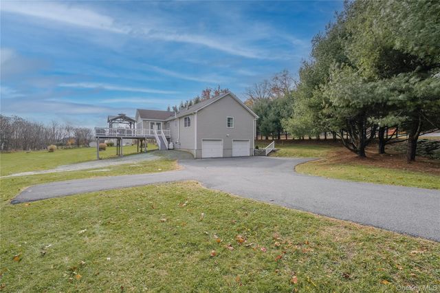2478 Mt Hope Road, Middletown, NY 10940