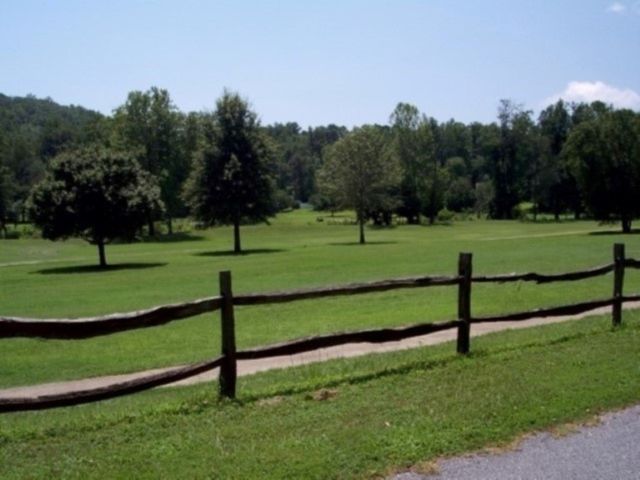 110 Fireside Lane, Pickens, SC 29671