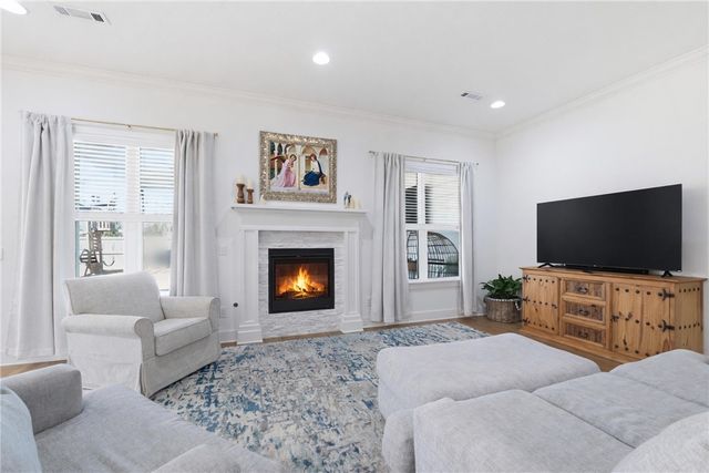 6406 S 62nd Street, Rogers, AR 72758