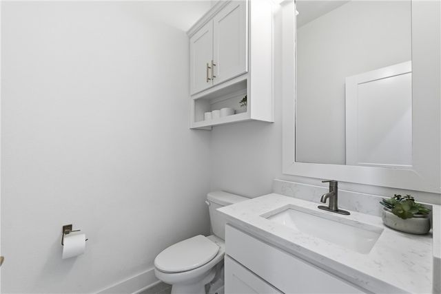 6406 S 62nd Street, Rogers, AR 72758