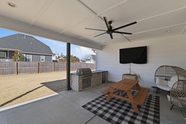 6406 S 62nd Street, Rogers, AR 72758