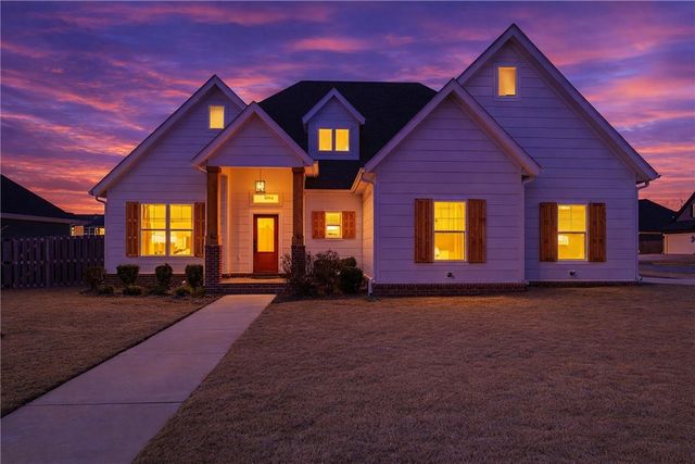 6406 S 62nd Street, Rogers, AR 72758