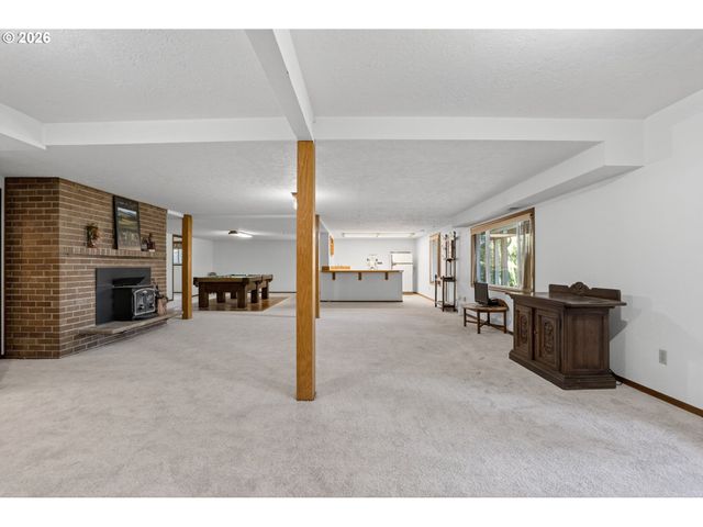 4249 RIVERVIEW Dr, West Linn, OR 97068