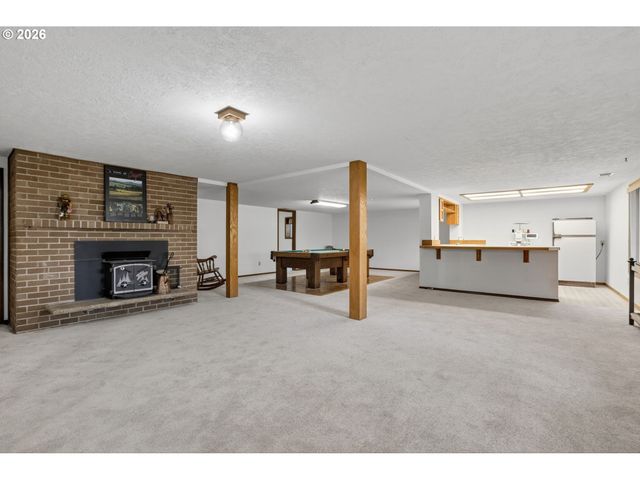 4249 RIVERVIEW Dr, West Linn, OR 97068