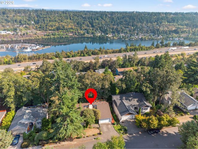 4249 RIVERVIEW Dr, West Linn, OR 97068