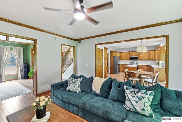 14116 Hillsborough Drive, Omaha, NE 68164