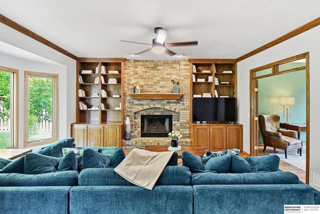 14116 Hillsborough Drive, Omaha, NE 68164