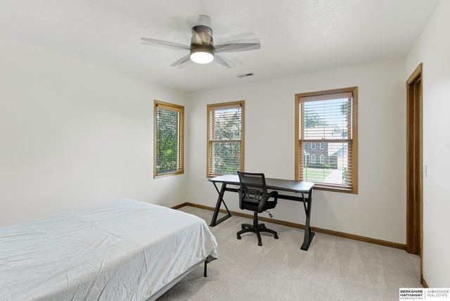 14116 Hillsborough Drive, Omaha, NE 68164