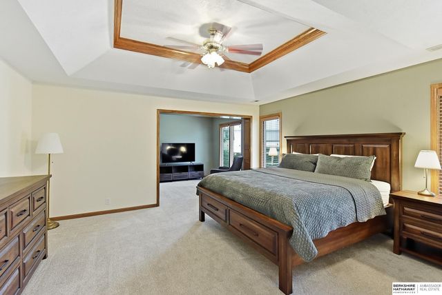 14116 Hillsborough Drive, Omaha, NE 68164