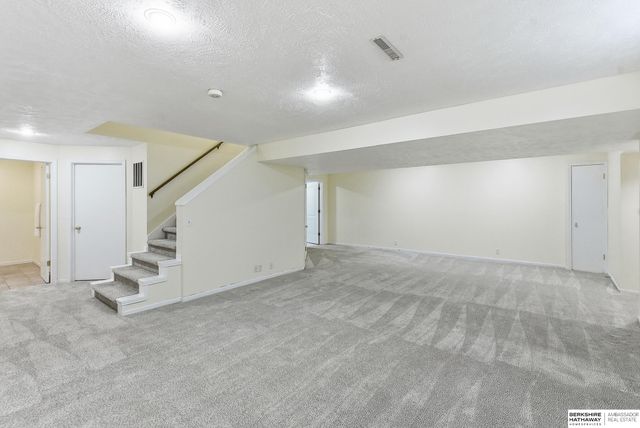 14116 Hillsborough Drive, Omaha, NE 68164