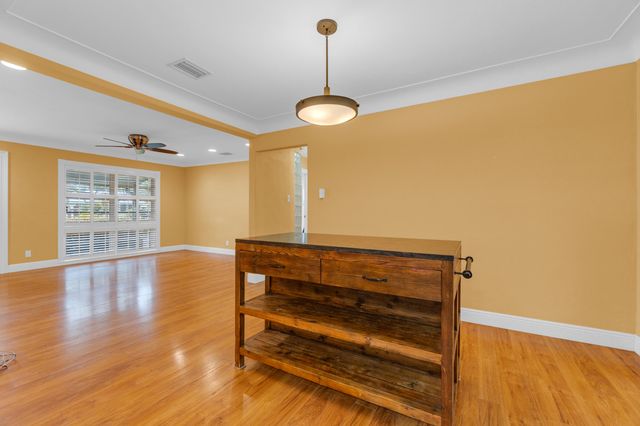 4681 NE 5th Avenue, Fort Lauderdale, FL 33334