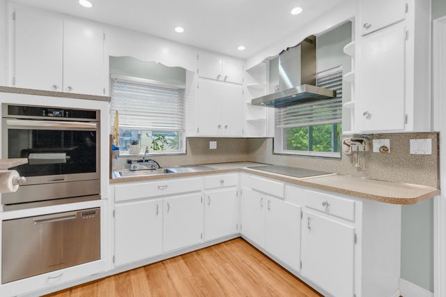 4681 NE 5th Avenue, Fort Lauderdale, FL 33334