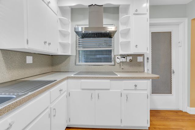 4681 NE 5th Avenue, Fort Lauderdale, FL 33334