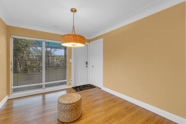 4681 NE 5th Avenue, Fort Lauderdale, FL 33334