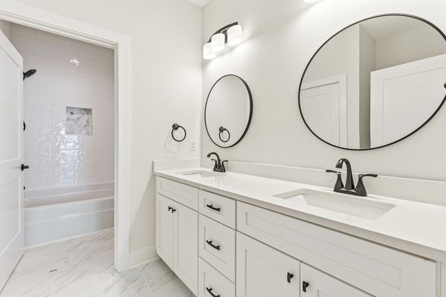 151 Redfish Point Drive, Freeport, FL 32439