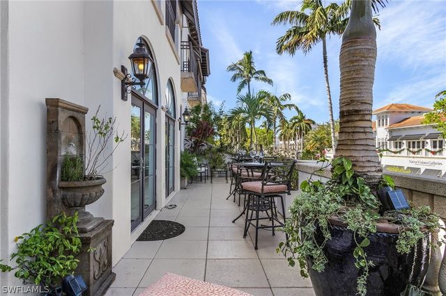 780 5th AVE S 3, Naples, FL 34102