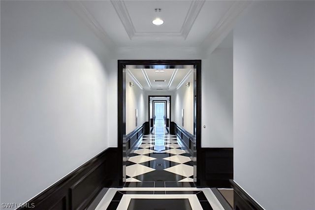 780 5th AVE S 3, Naples, FL 34102