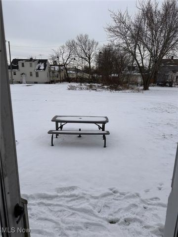 510 E 25th Street, Lorain, OH 44055