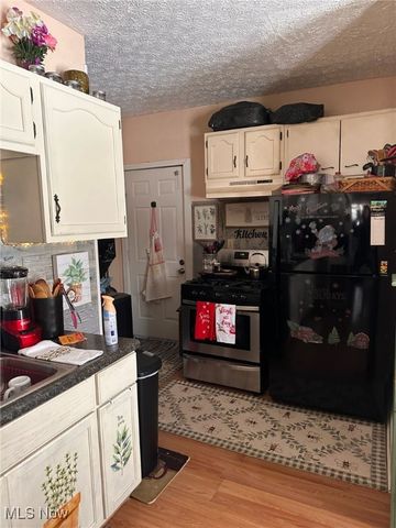 510 E 25th Street, Lorain, OH 44055