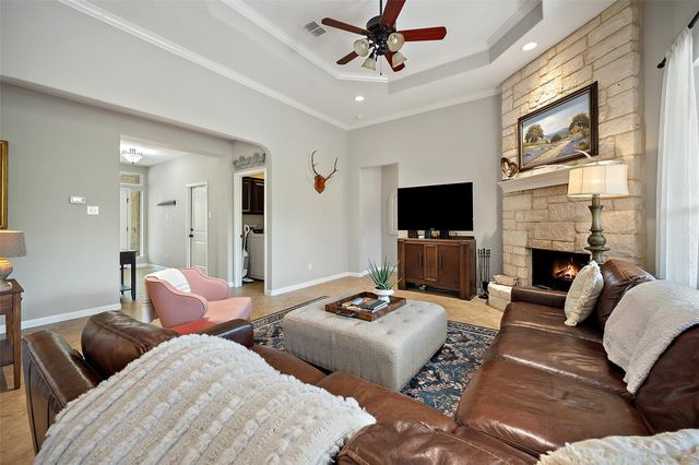 37 Ridgewood CIR, Wimberley, TX 78676