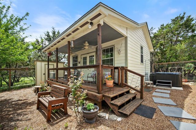 37 Ridgewood CIR, Wimberley, TX 78676