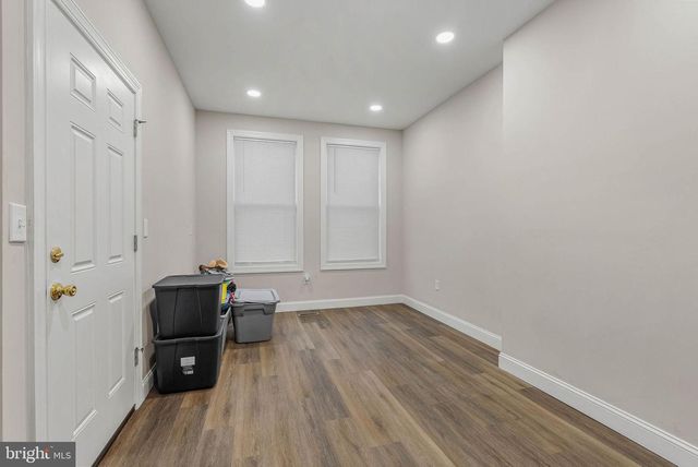 1725 N 27TH ST, Philadelphia, PA 19121