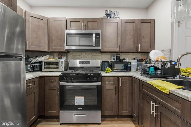 1725 N 27TH ST, Philadelphia, PA 19121