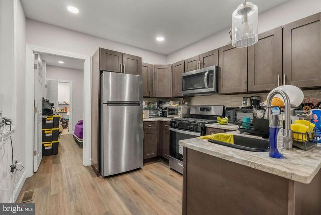 1725 N 27TH ST, Philadelphia, PA 19121