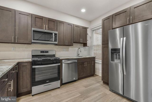 1725 N 27TH ST, Philadelphia, PA 19121