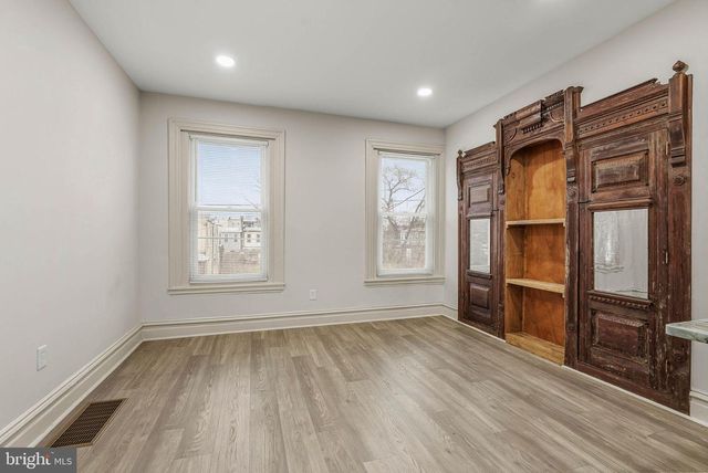 1725 N 27TH ST, Philadelphia, PA 19121