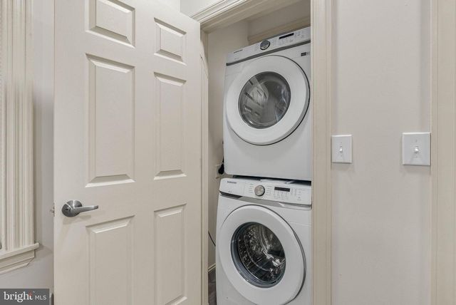 1725 N 27TH ST, Philadelphia, PA 19121