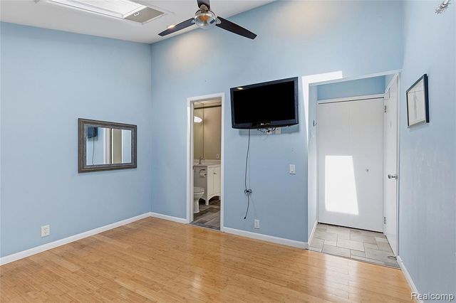 2969 Moon Lake Drive, West Bloomfield, MI 48323