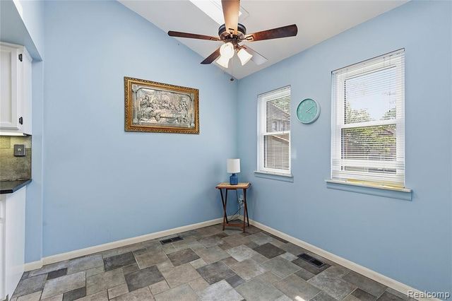 2969 Moon Lake Drive, West Bloomfield, MI 48323