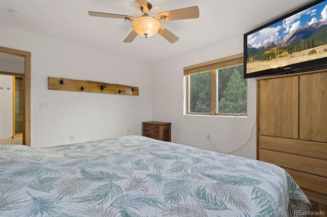 1005 Estes Park Estates Drive, Lyons, CO 80540