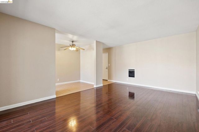 466 Crescent Street 317, Oakland, CA 94610