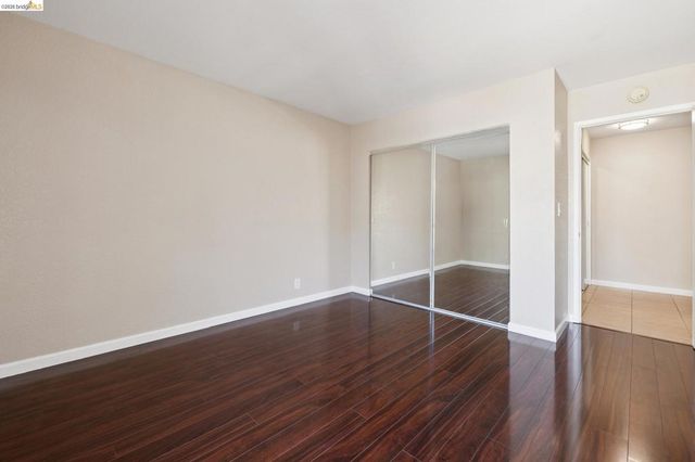 466 Crescent Street 317, Oakland, CA 94610