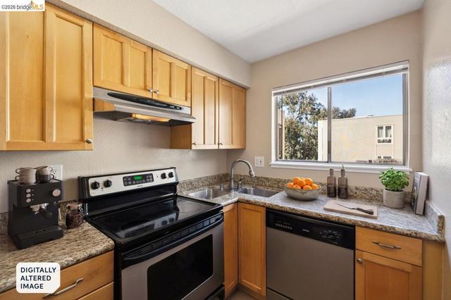 466 Crescent Street 317, Oakland, CA 94610