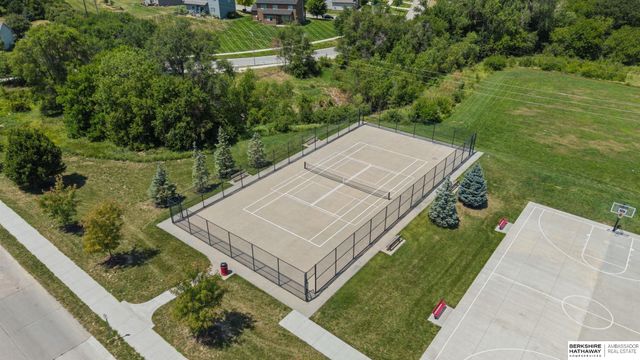 4314 N 171st Street, Omaha, NE 68116