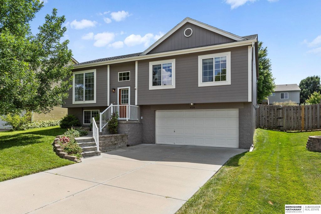 4314 N 171st Street, Omaha, NE 68116