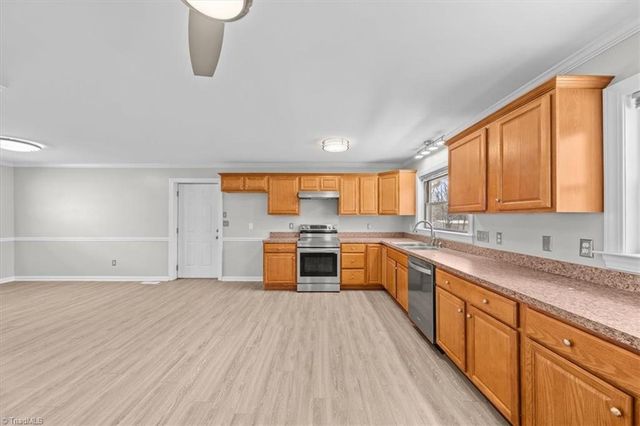 175 Countryside Lane, Linwood, NC 27299