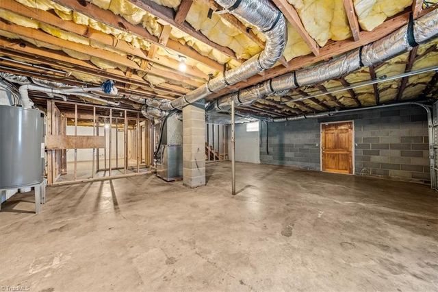 175 Countryside Lane, Linwood, NC 27299