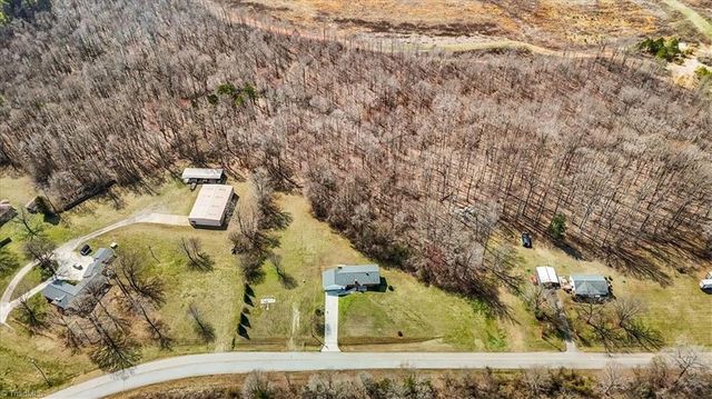 175 Countryside Lane, Linwood, NC 27299