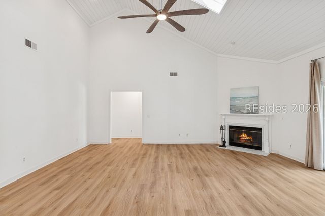 2 Stillwater Ln, Hilton Head Island, SC 29926