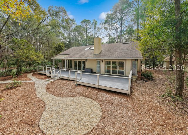 2 Stillwater Ln, Hilton Head Island, SC 29926