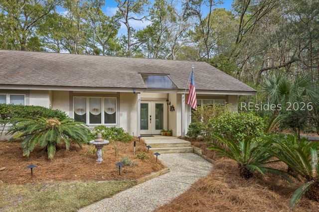 2 Stillwater Ln, Hilton Head Island, SC 29926